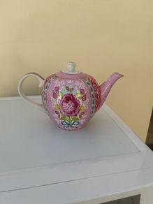 large teapot