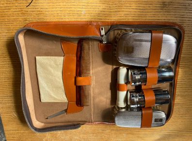 Vintage gilette men's travel kit