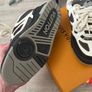 LV sneakers Image 5