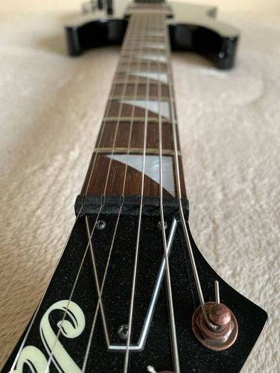 Jackson Dinky with Babicz Tremolo and Japan Neck