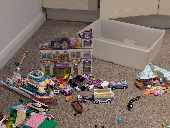 Huge LEGO Friends Bundle Grand Hotel, Dolphin Cruiser, Cars & Loads of Loose LEGO