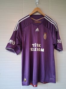 Galatasaray Jersey. Official Adidas Galatasaray Third Jersey From Season 2009. Collect In Dublin Or Receive Via Post.