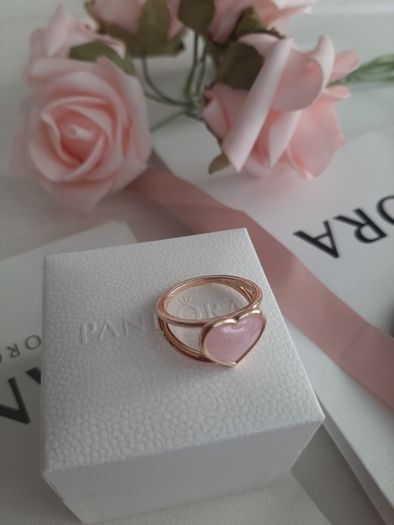New genuine pandora pink enamel heart ring