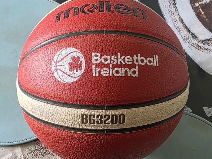 Basketball  Ball Molten size 5