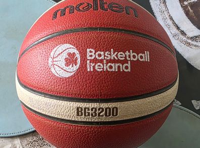 Basketball  Ball Molten size 5