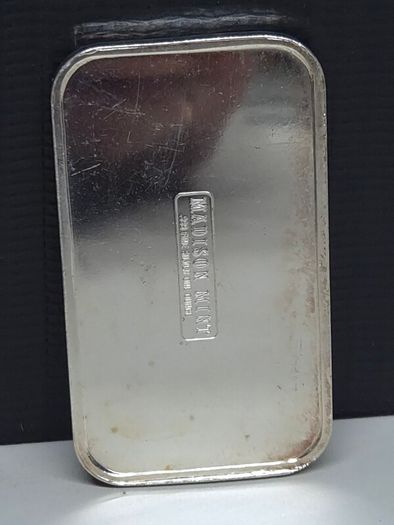 Vintage 1983 Madison Mint Valentines Day One Ounce Fine Silver Art Bar