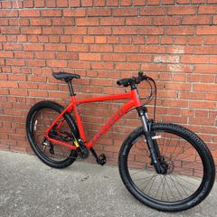 carrera vengeance mountain bike