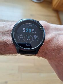 Garmin Forerunner 255 Music GPS Running Watch