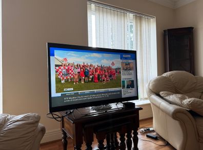 Sony KDL - 40W705C 40" television