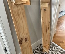 Wall shelf