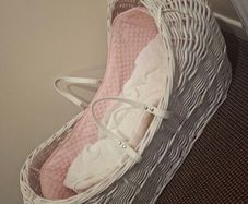 White wicker moses basket