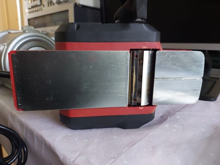 Performance Power 650W 220-240V 2mm Corded Planer PHP650C Brand New, never used