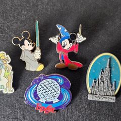 Original Disney pin badge