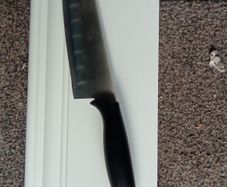 New. Kitchen. Carving.  Knife