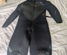 wetsuit