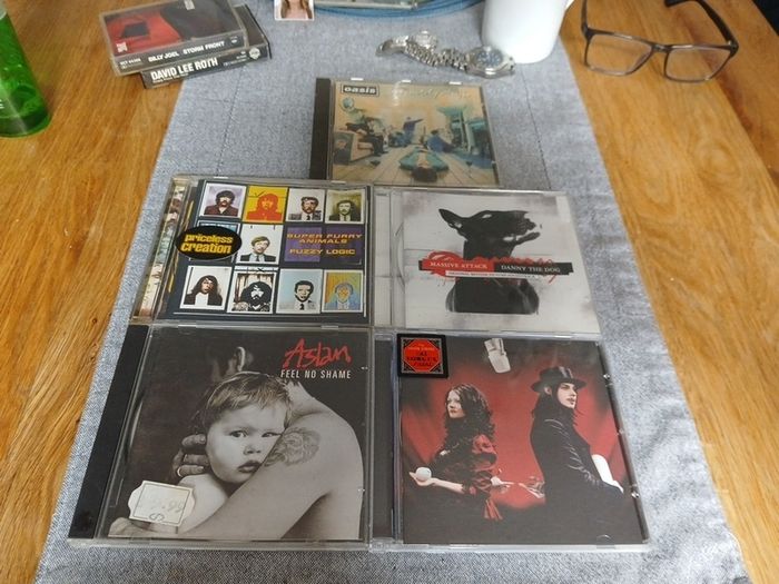 CD job lot 33 Rap Country etc