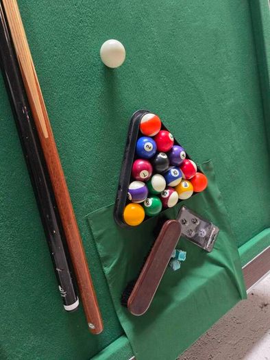 Pool Table 7 x 4