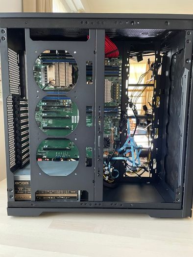 High Performance Server Chassis (Ready for GPUs & HDDs)