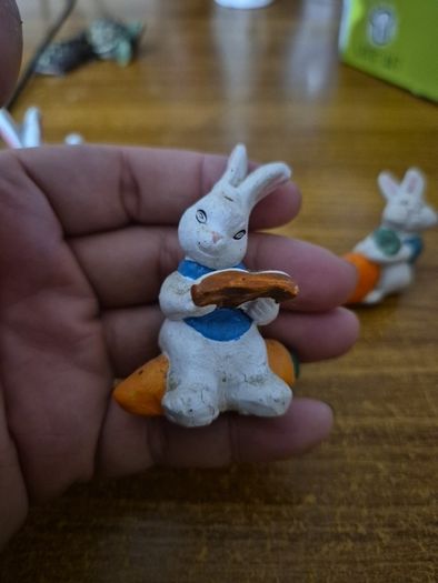 Vintage Ceramic Bunnies x3