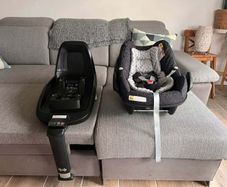 Maxi Cosi Pebble Plus plus Isofix base