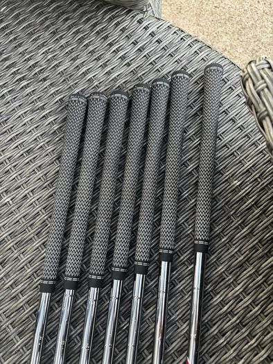 Titleist T300 irons (5-PW + 48 wedge)