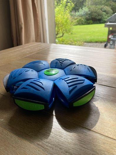Phlat Ball