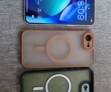 iPhone 16e