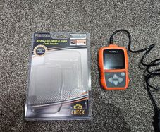 Foxwell NT204 diagnostic tool
