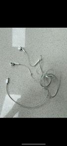 iphone earphones