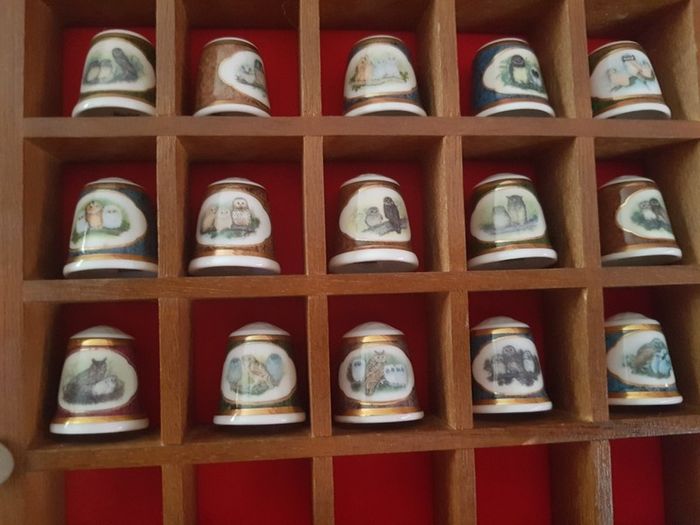 Collection of Owl Thimbles Mayfair Edition wt Stand