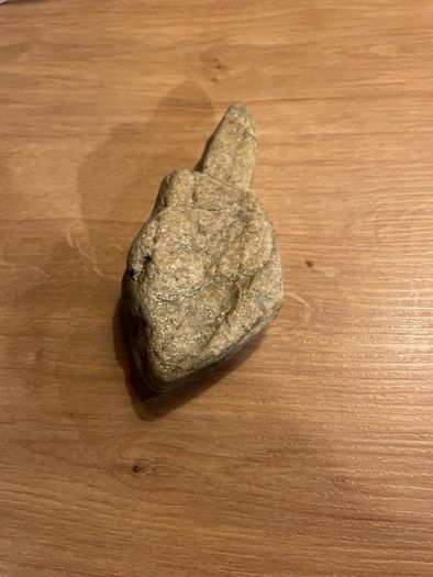 Rock shaped like a middle finger