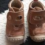 Size 19 baby leather shoes like new as worn once Image 4
