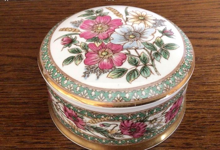 Vintage Falcon Ware China Lidded Trinket Box Dish