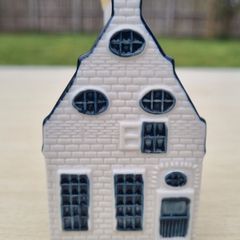 KLM miniature Dutch house, number 39
