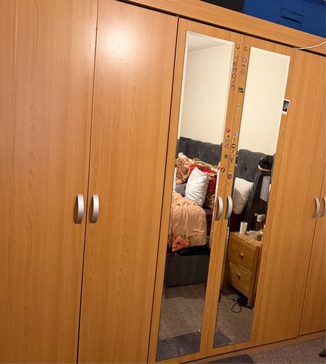 Large Solid Wooden Wardrobe with Mirrors & Storage