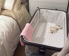 Go glide bedside crib
