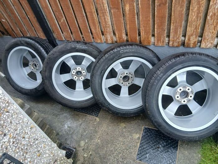 Audi Alloys and Tyres