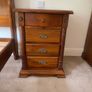King size sleigh bed and 2 side cabinets Image 6