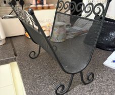 Magazine rack