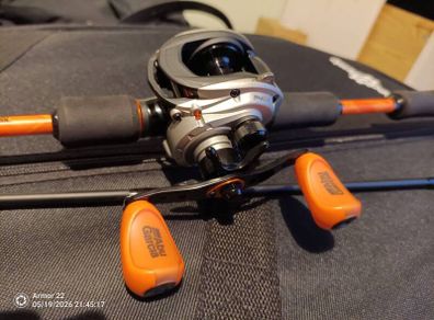 Abu Garcia Max STX Baitcasting Combo