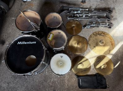 Millenium Drum Kit