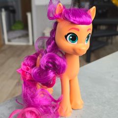 Large Sunny Starscout Brushable 6 inch MLP G5 My Little Pony Hasbro 2021