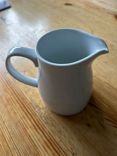 Dema Simplicity Jug