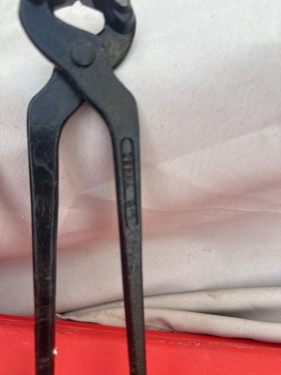 pincers