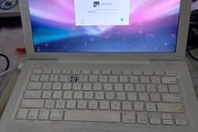 Another vinyage Apple MacBook, has an account, no Battery or charger, no 4 key missing, in very good condition otherwise