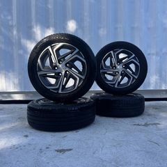 Genuine Hyundai 16" Alloy Wheels