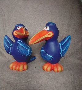 Birds figurine
