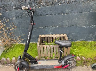 KuKirin M4 M Pro Electric Scooter