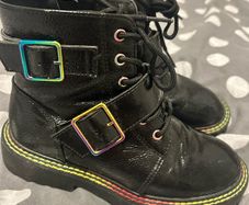 Girls Black boots UK 1