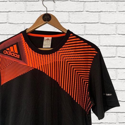 Adidas T-Shirt